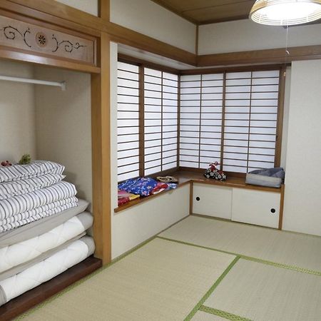 Tokyo Mika House Hotell Eksteriør bilde